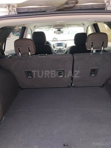 Chevrolet Equinox-8