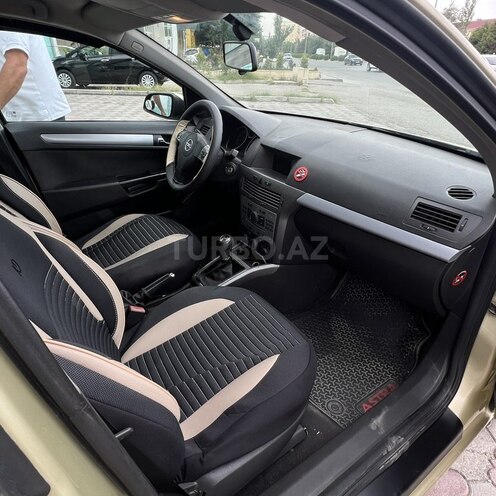 Opel Astra-8