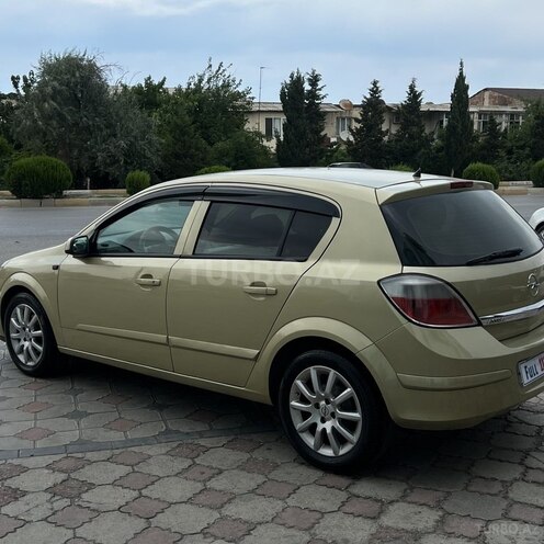 Opel Astra-5