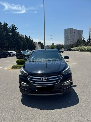 Hyundai Santa Fe-5