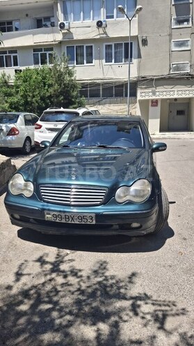 Mercedes C 220-1