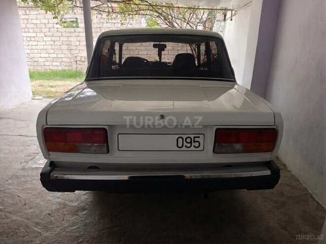 LADA (VAZ) 2107-5