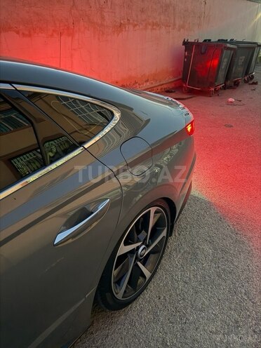 Hyundai Sonata-12