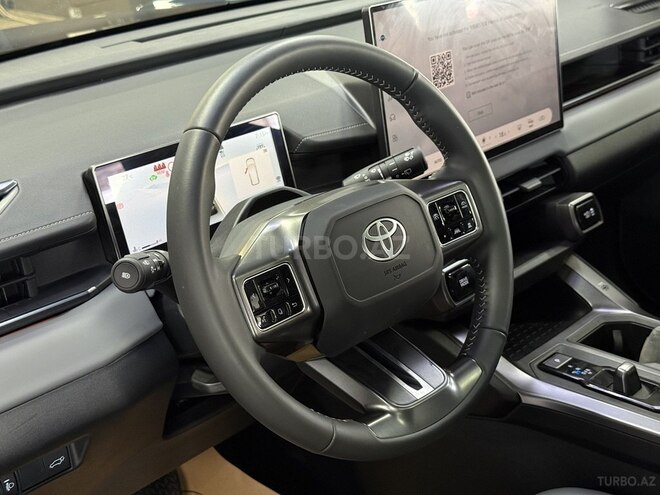 Toyota RAV4-13