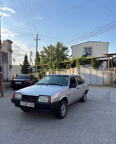 LADA (VAZ) 21099-2