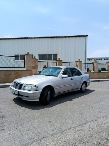 Mercedes C 240-7