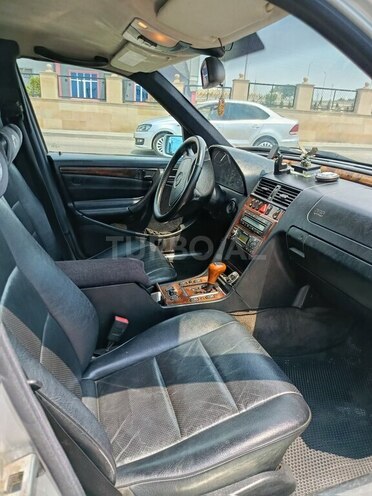 Mercedes C 240-18