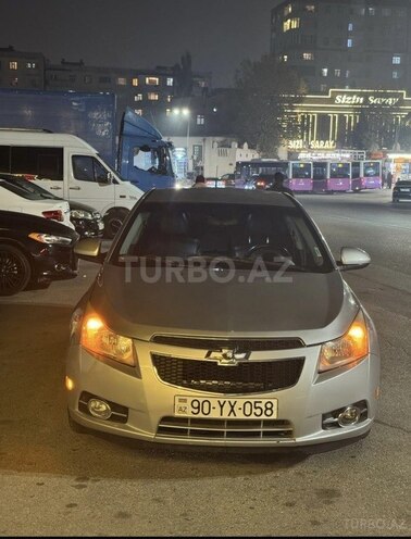 Chevrolet Cruze-1