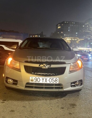 Chevrolet Cruze-10