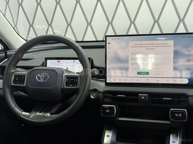 Toyota RAV4-10
