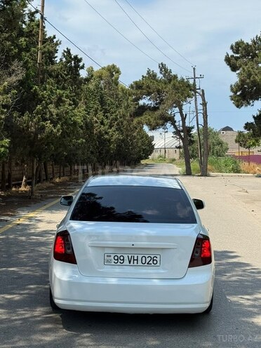 Daewoo Gentra-2