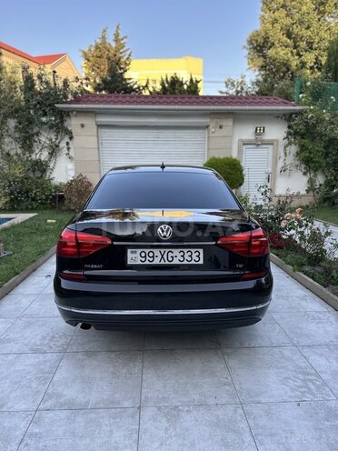 Volkswagen Passat-6