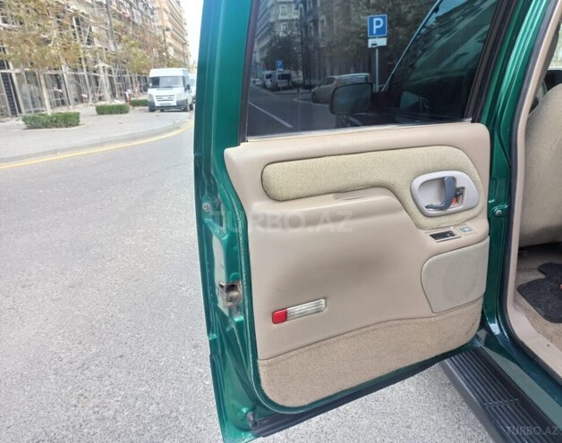 Chevrolet Suburban 1999, 150,000 km - 5.7 l - Bakı
