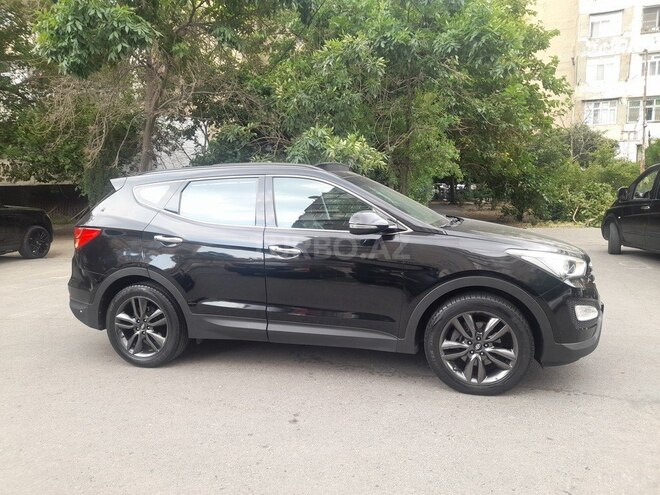 Hyundai Santa Fe-15