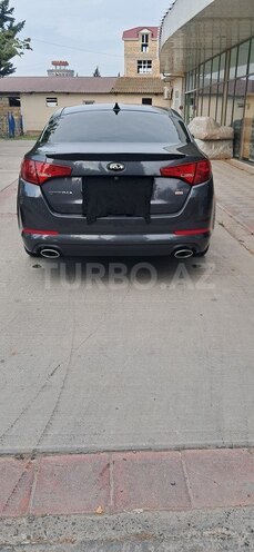 Kia Optima-3