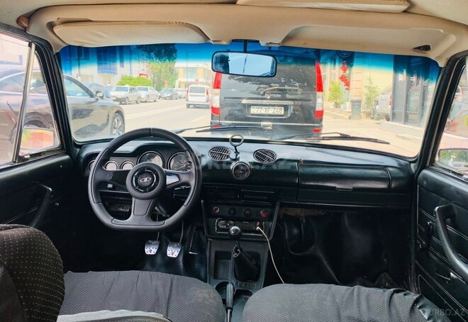LADA (VAZ) 2106-3