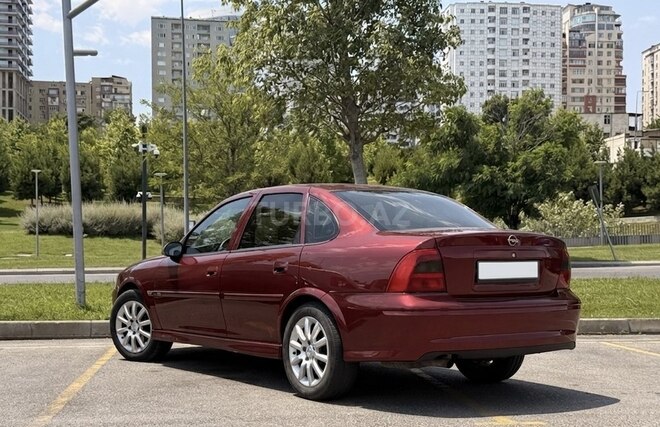 Opel Vectra-2