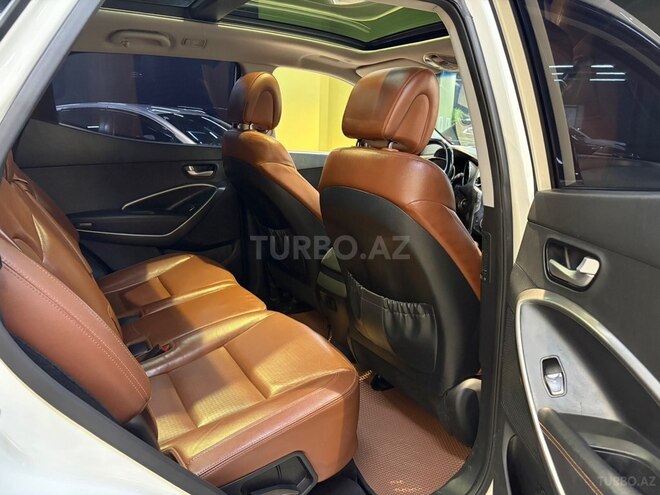 Hyundai Santa Fe-10