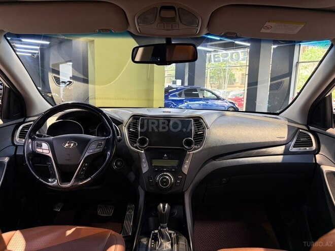 Hyundai Santa Fe-9