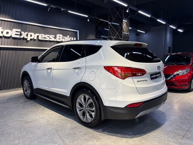 Hyundai Santa Fe-20