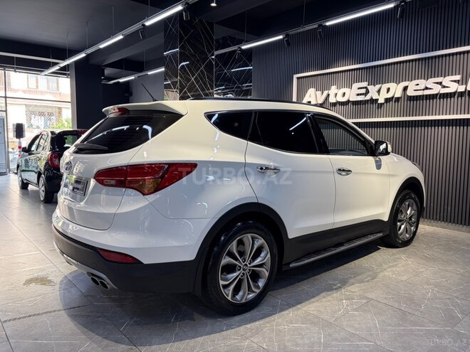 Hyundai Santa Fe-19