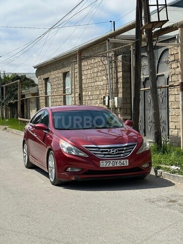 Hyundai Sonata-1