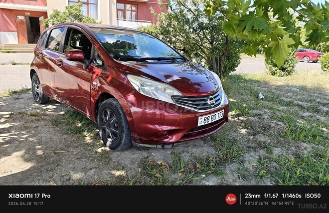 Nissan Note-1
