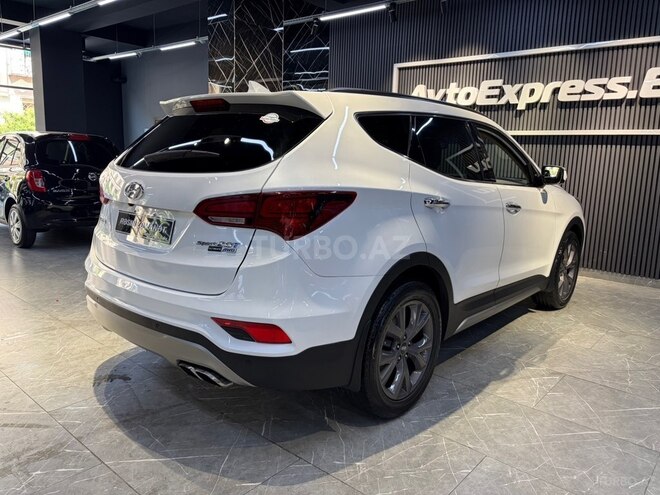 Hyundai Santa Fe-2