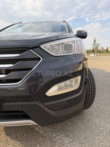 Hyundai Santa Fe-14