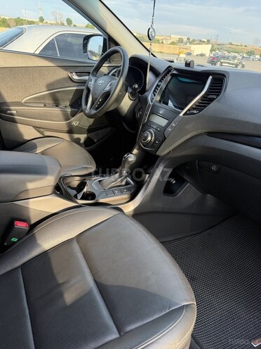 Hyundai Santa Fe-7
