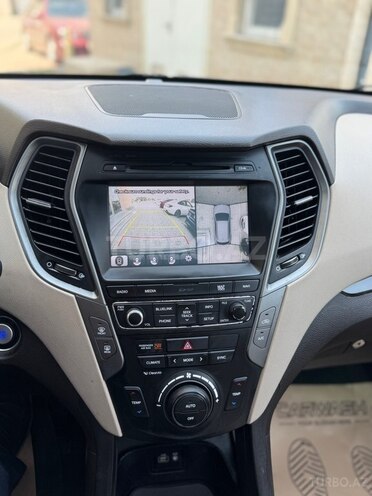 Hyundai Santa Fe-10