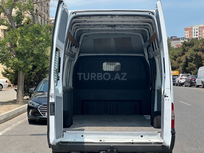Ford Transit-7