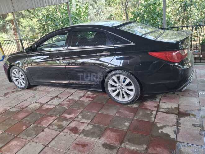 Hyundai Sonata-3