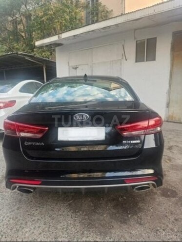Kia Optima-2