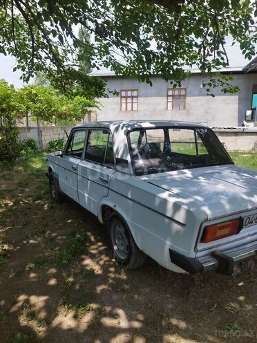 LADA (VAZ) 2106-4