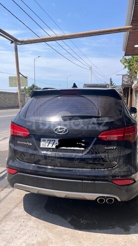 Hyundai Santa Fe-5