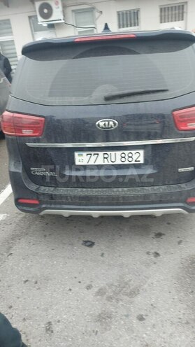 Kia Carnival-7