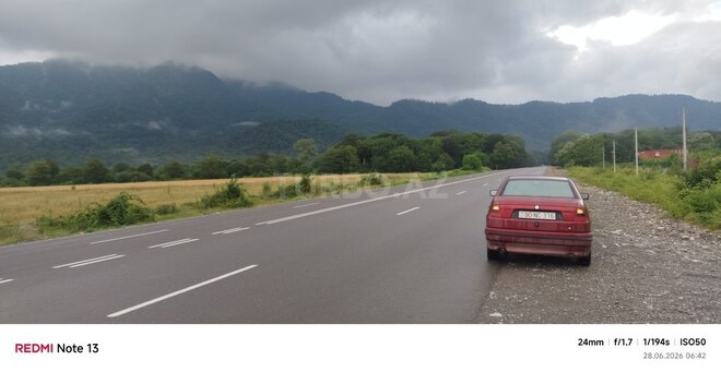 Volkswagen Polo-2