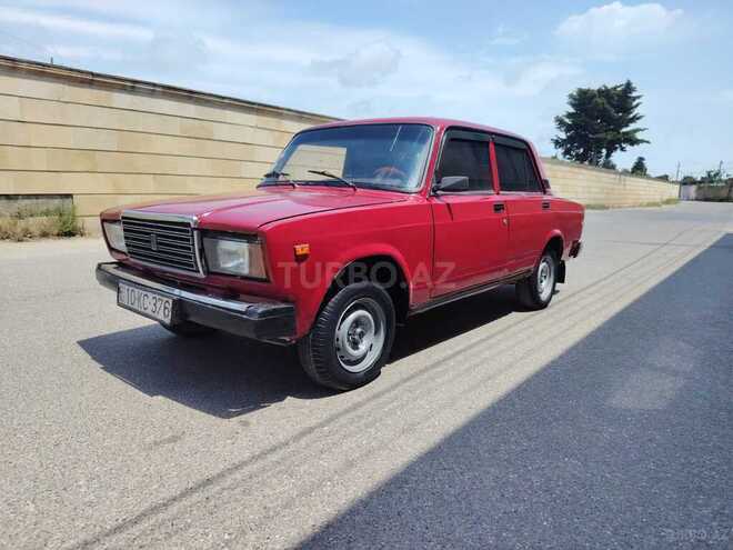 LADA (VAZ) 2107-15