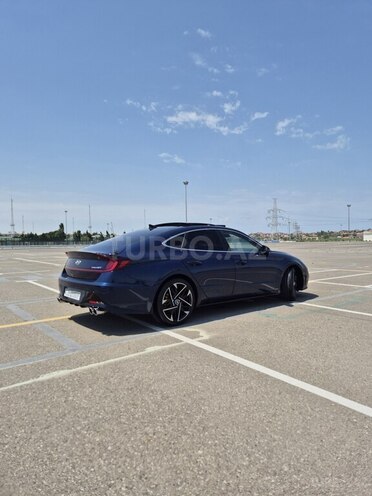 Hyundai Sonata-4