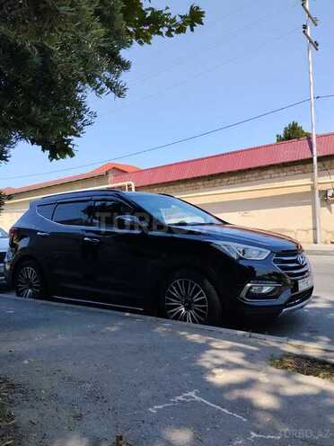 Hyundai Santa Fe-4
