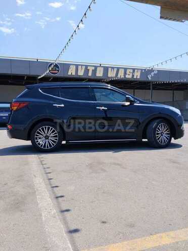 Hyundai Santa Fe-2
