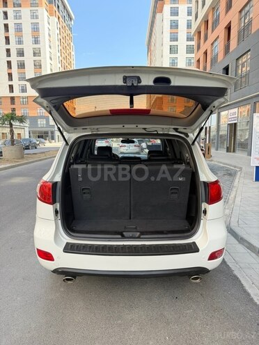 Hyundai Santa Fe-9