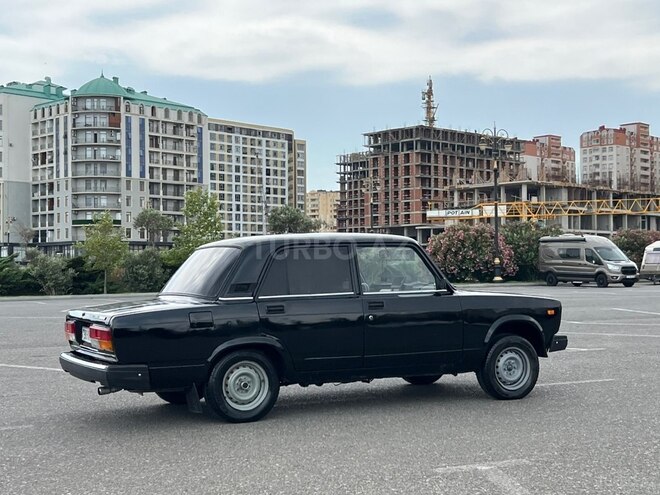 LADA (VAZ) 2107-5