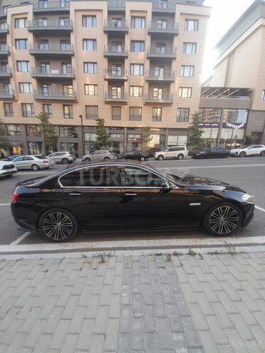 BMW 528-6