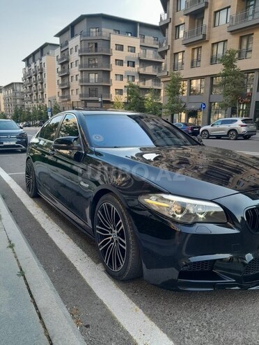 BMW 528-2