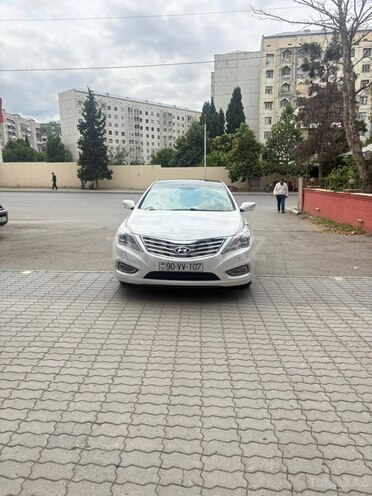 Hyundai Azera-1