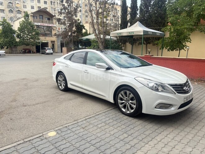 Hyundai Azera-2