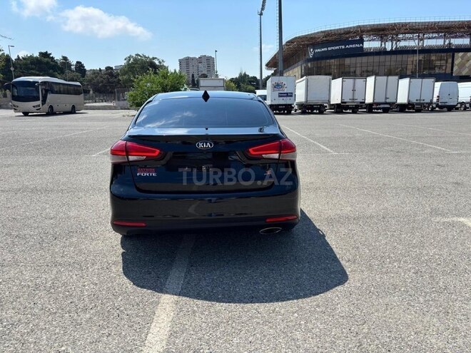 Kia Forte-2