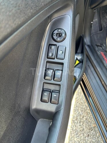 Kia Forte-6